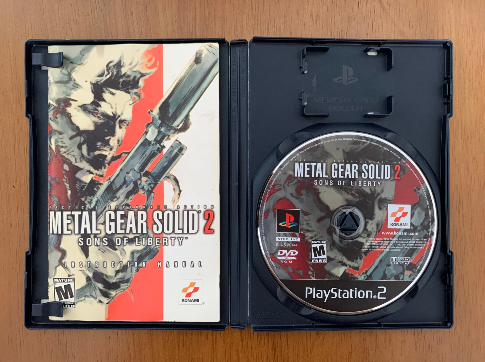 Metal Gear Solid 2: Sons of Liberty - PlayStation 2